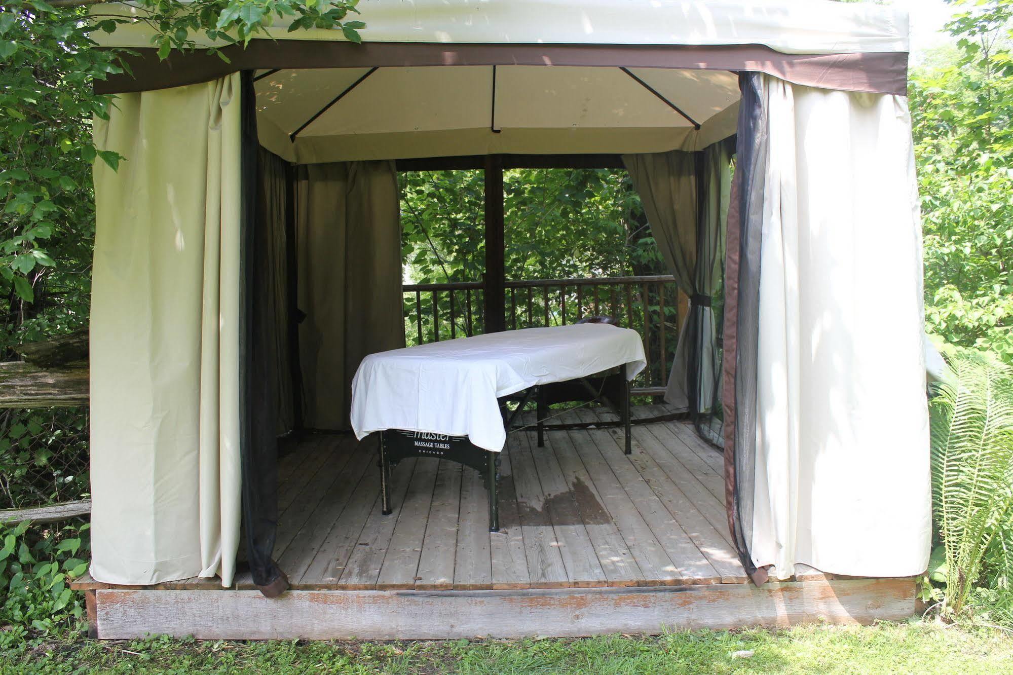 Bed and Breakfast Domaine Les Boises Lee Farm S.A Stanstead Exterior foto